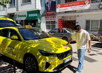 Bursa’da bir ilk, Togg T10F taksi oldu