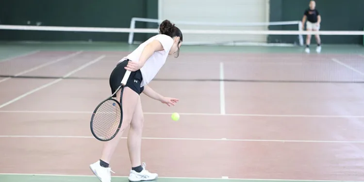 Osmangazi Belediyesi 19 Mayıs coşkusunu tenis kortlarına taşıdı