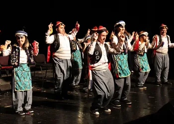 Nilüfer’de Engelliler Haftası ‘Bizim Ev’in yıl sonu gösterisiyle tamamlandı