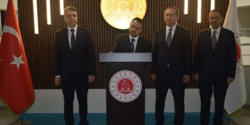 Adalet Bakanı Gürlek’ten Kocaeli Adliyesine ziyaret