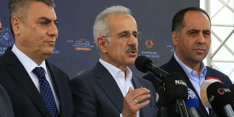 “Çeşmeli-Kızkalesi Otoyolunda ilk kısım temmuz ayında açılacak”