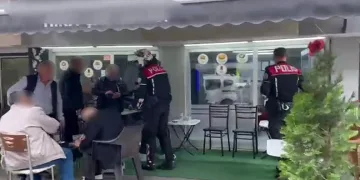 Sakarya’da “fuhuş ocağı” operasyonu: 4 tutuklama