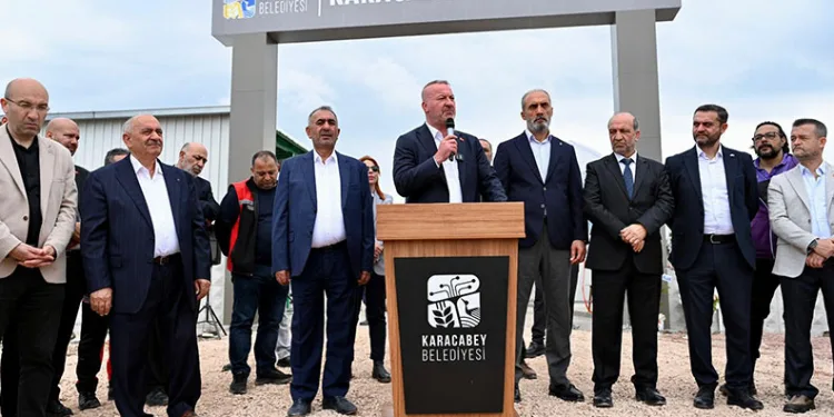 Karacabey Belediyesi Hayvan Pazarı Hizmete Açıldı