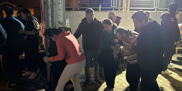 Düzce’de huzurevinde yangın: 54 kişi tahliye edildi