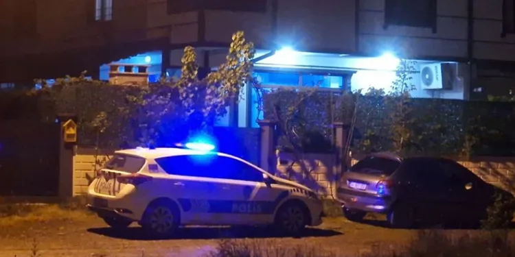 Sakarya’da kadın cinayeti: Tartıştığı eşini boğazını keserek öldürdü