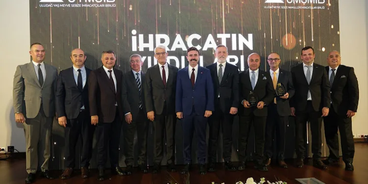 Bursa’da tarım ve gıda ihracatının devleri ödüllerini aldı