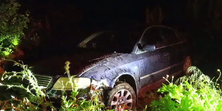 Bursa’da tarlaya uçtuğu otomobilini bırakıp gitti