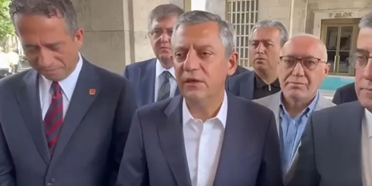 Özgür Özel, Meclis’te MYK’yı topluyor
