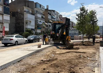 Gemlik sahil çalışmaları tüm hızıyla sürüyor