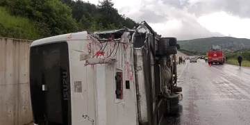 Tokat’ta minibüs devrildi: 4 yaralı