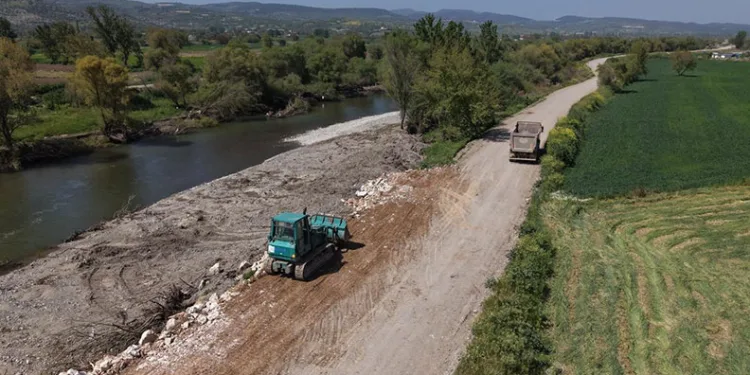 Simav Çayı’nda taşkına önlem
