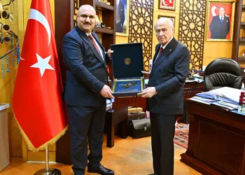 MHP Lideri Bahçeli, Kerkük Valisi Ağa’yı kabul etti