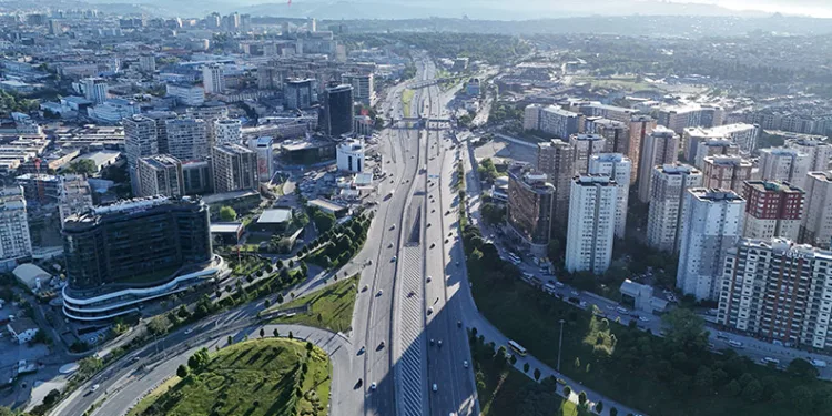 Bayramın ilk günü yollar boş kaldı
