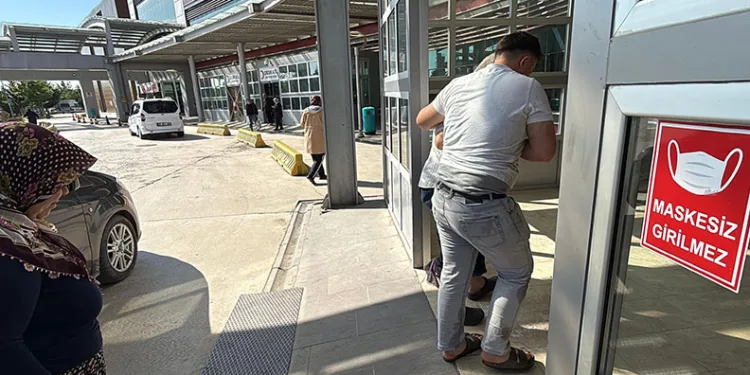 Afyonkarahisar’da 40’a yakın acemi kasap hastanelik oldu