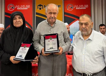 Hacı Olan Şehit Ailesine Mekke’de Duygusal Sürpriz