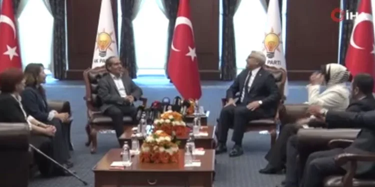 DEM Parti’den AK Parti’ye bayram ziyareti