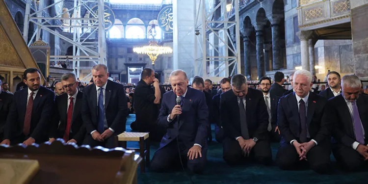 Cumhurbaşkanı Erdoğan Ayasofya’da