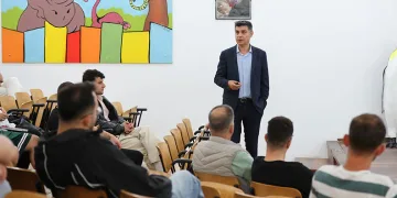 Büyükşehir’den evcil hayvan işletmelerine eğitim