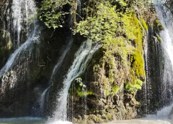 Zore Kanyonu ve Şelalesi görenleri hayran bırakıyor