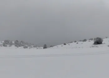 Keltepe Kayak Merkezi’nde kar yağışı etkili oldu