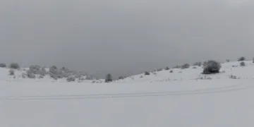 Keltepe Kayak Merkezi’nde kar yağışı etkili oldu