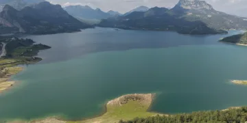 Su seviyesi yüzde 7’ye kadar düşen Kozan Barajı ihtişamına kavuştu