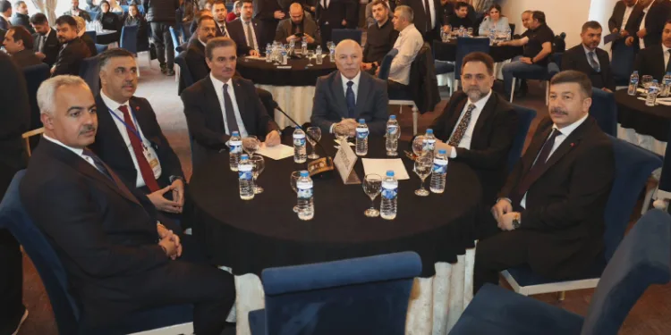 Erzurum’da deprem ve zemin zirvesi