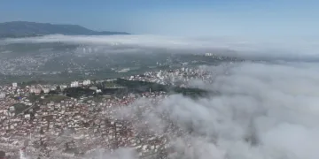 Samsun sisle kaplandı