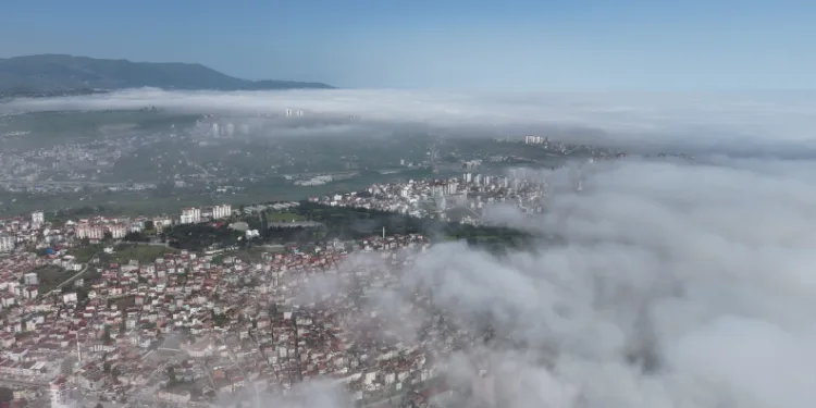Samsun sisle kaplandı