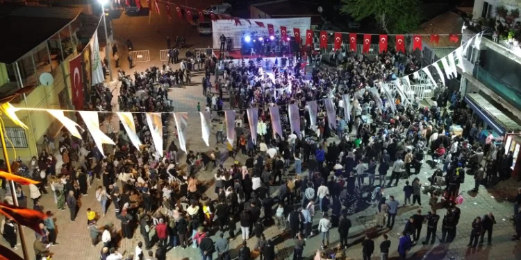 İncirliova’da vatandaşlar Hıdırellez’i kutladı