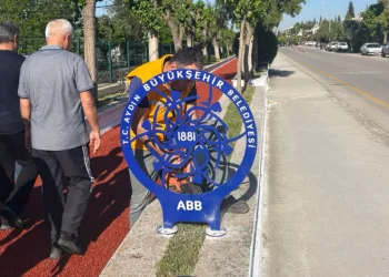 Büyükşehir ekipleri Göztepeli Atalay Koşu Yolu yeniledi
