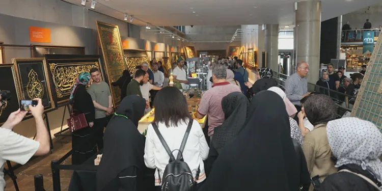 “Mukaddes Emanetler Sergisi” Osmangazi’de ziyaretçilerini ağırlıyor