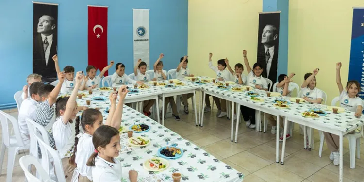 Geleceğin sofraları Erdek’te kuruldu