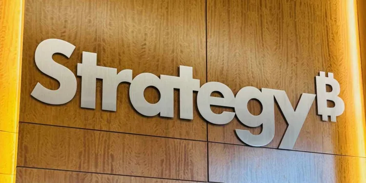 Strategy Şirketi İlk Çeyrekte 12,5 Milyar Dolarlık Zarar Açıkladı, Hisse Senedi ise Yükselişte