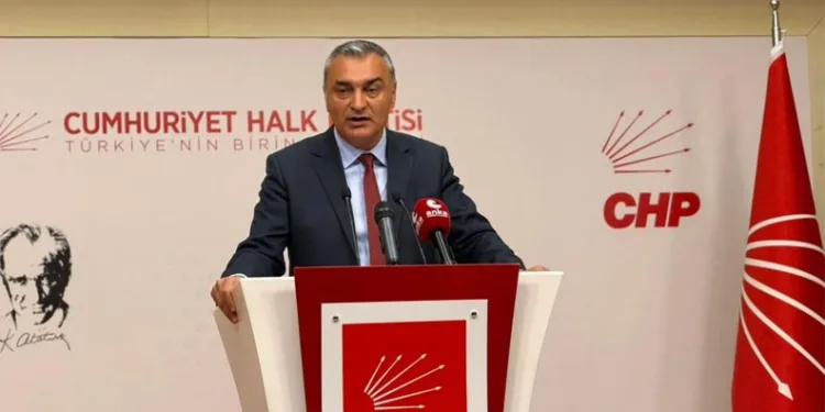 CHP Sözcüsü Müslim Sarı: Parti Meclisi İstifalara Rağmen Yine de Toplanacak