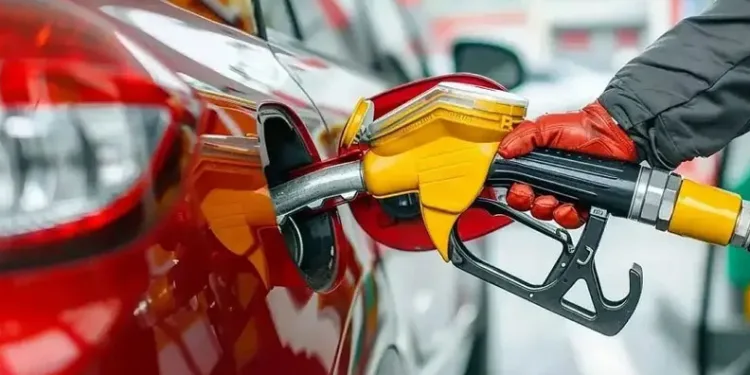 Herkesin Başına Gelebilir: Dizel Aracına Benzin Konuldu, 64 Bin Lirasını Aldı
