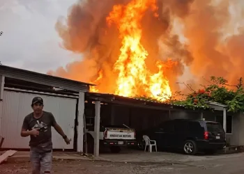 39 saniye arayla iki büyük deprem! Venezuela’daki dehşeti Türk vatandaşı görüntüledi