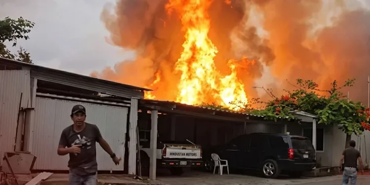 39 saniye arayla iki büyük deprem! Venezuela’daki dehşeti Türk vatandaşı görüntüledi