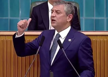 Özgür Özel’den Kılıçdaroğlu’na Sert Gönderme!