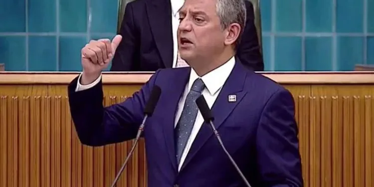 Özgür Özel’den Kılıçdaroğlu’na Sert Gönderme!