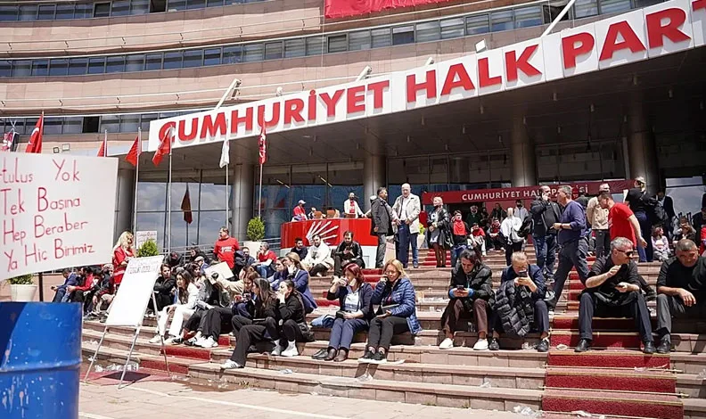CHP’de Kritik Toplantı: Yüksek Disiplin Kurulu Yarın Toplanıyor
