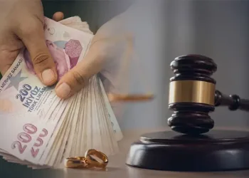 Anayasa Mahkemesi’nden Tarihi Karar: Süresiz Nafaka Düzenlemesi İptal Edildi