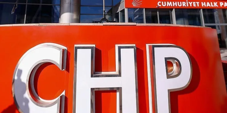CHP’den İstifa Geldi