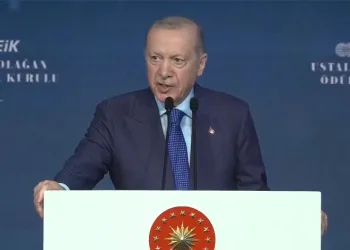 5 TL’lik eksik ödeme yüzünden minibüs karıştı