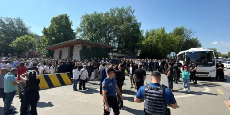 CHP Grup Toplantısına Ziyaretçi Yasağı: Meclis’ten Olağanüstü Önlem