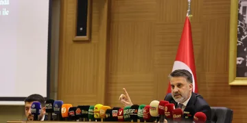 Facianın eşiğinden döndü: Burnu bile kanamadan kurtuldu