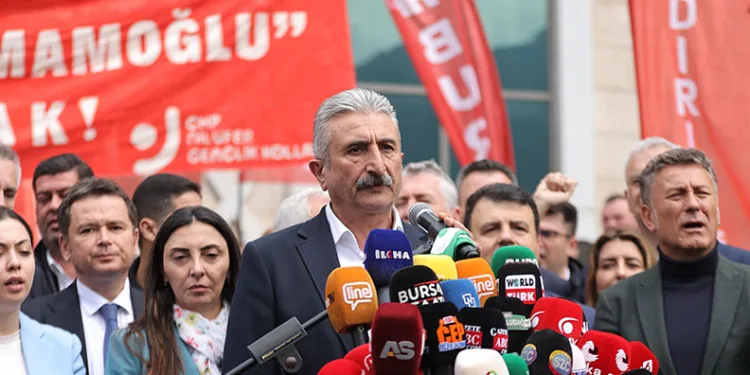 Bursa’da korkutan yangın: Dumanlar gökyüzünü kapladı