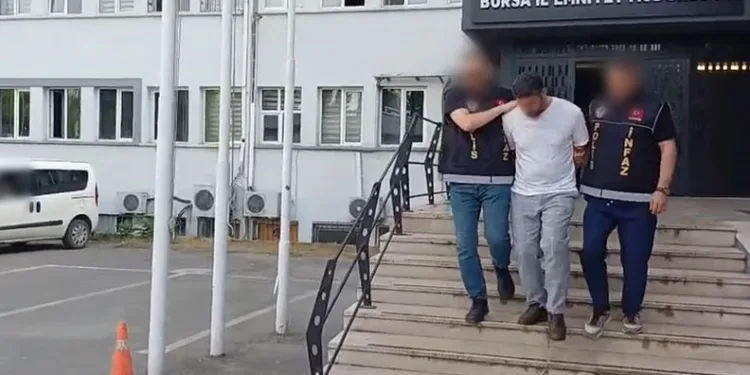 13 yıldır kırmızı bültenle aranan firari hükümlü Bursa’da yakalandı
