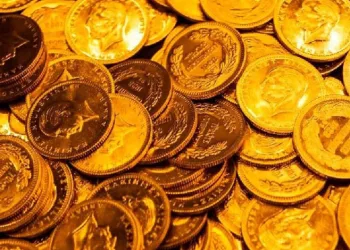 İlaç stoklayıp yurt dışına sattıkları iddia edildi! 19 eczacı gözaltında