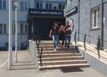 Bursa’da ev almak için biriktirdiği 1 kilo altın çöpe atıldı, ilçe seferber oldu
